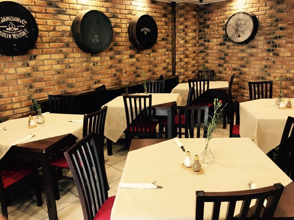 Rosemount Heathrow 2*